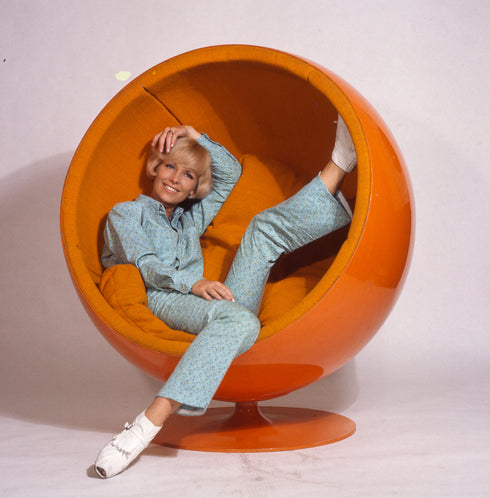 Eero Aarnio Originals Ball Chair